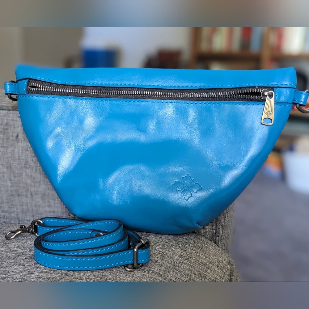 Patricia Nash Tinchi Convertible Sling Bag, Turquoise Leather